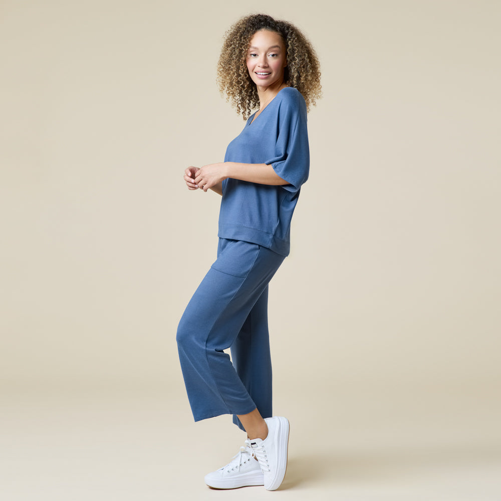 Dream Relaxed V-neck with Capri Lounge Set Indigo