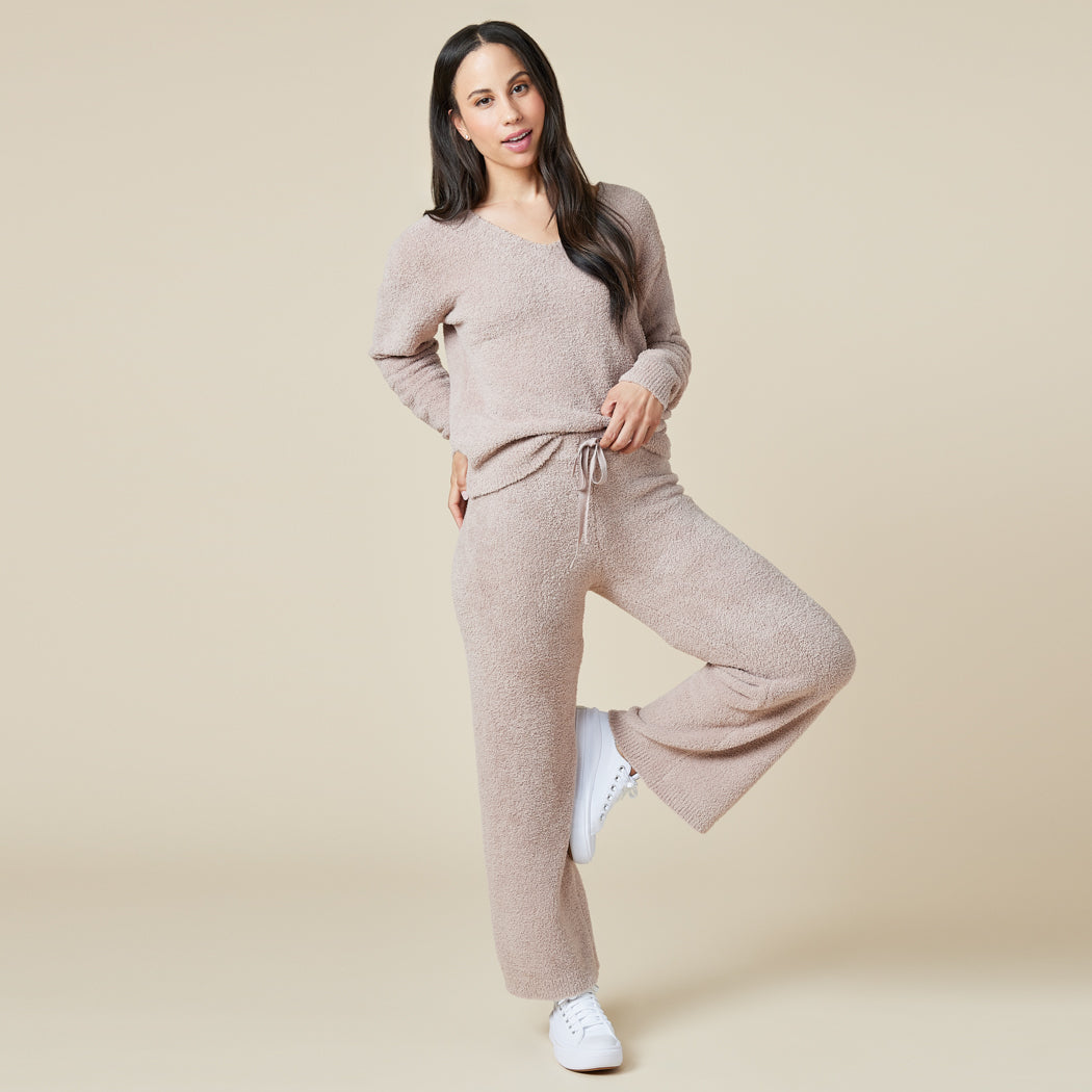 Solid Marshmallow V-Neck Lounge Set Coco