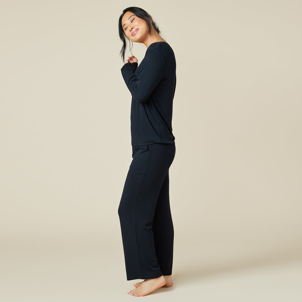 Natalie - Classic V-Neck PJ Set Black